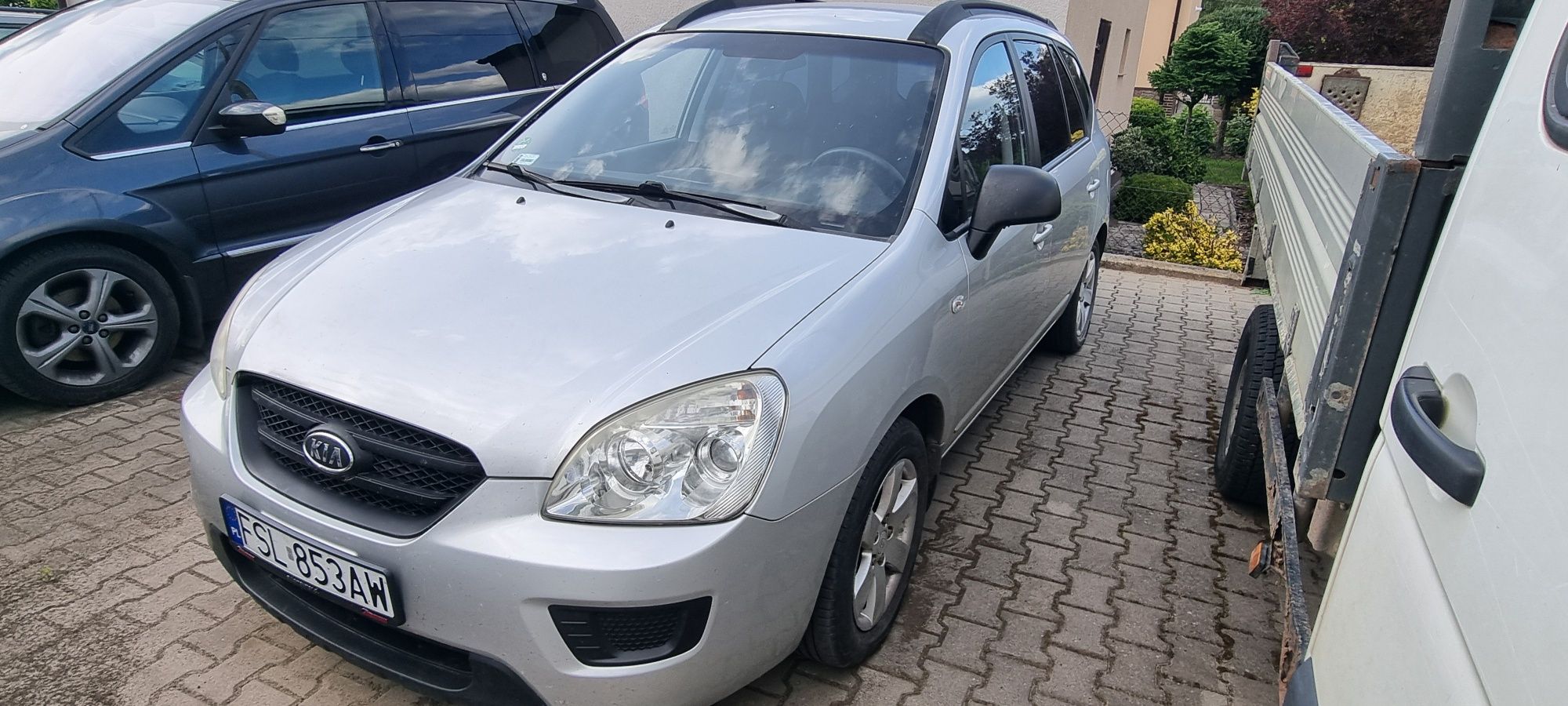 Kia carens 2,0d uszkodzony silnik