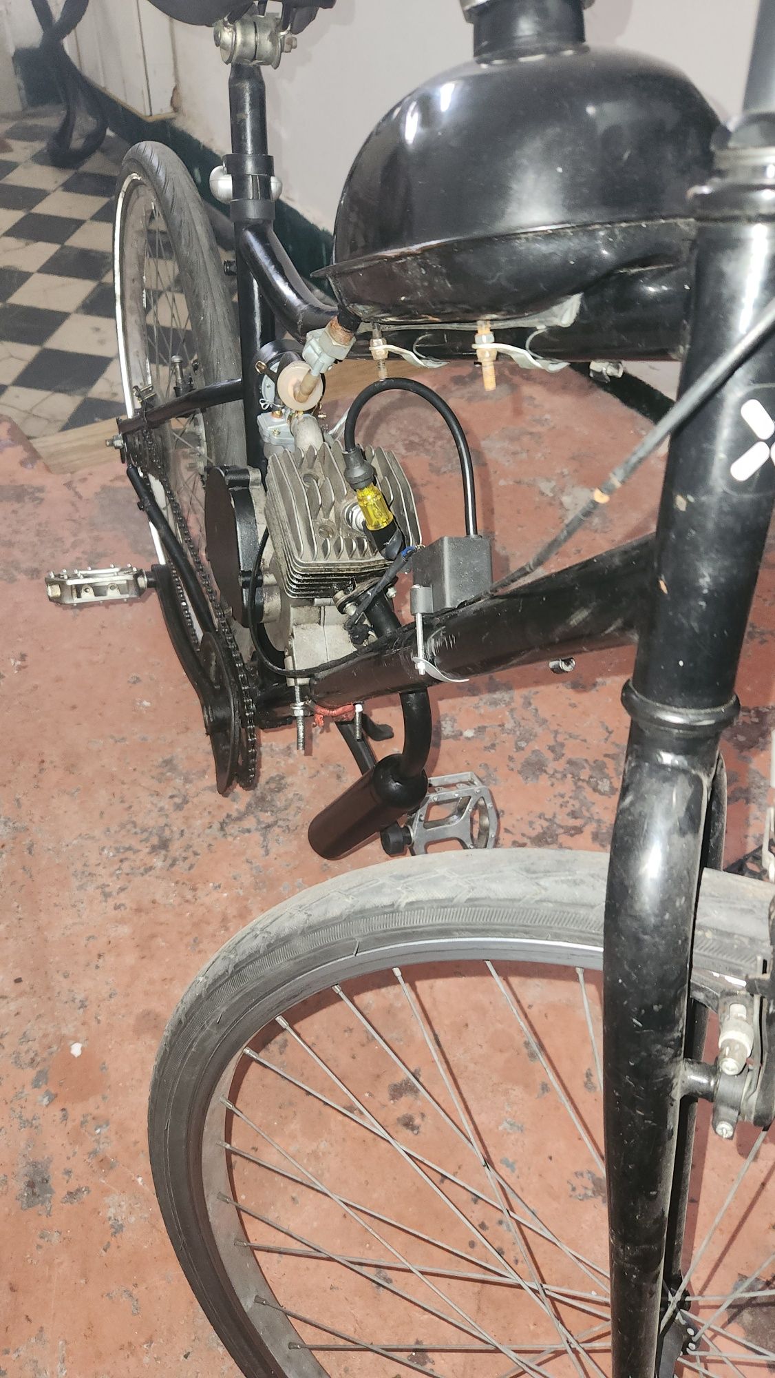 Bicicleta com motor 80c
