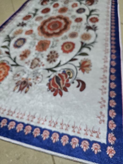 Dywaniki KOMPLETY po 2 szt,tureckie,antyposlizg KWIATY