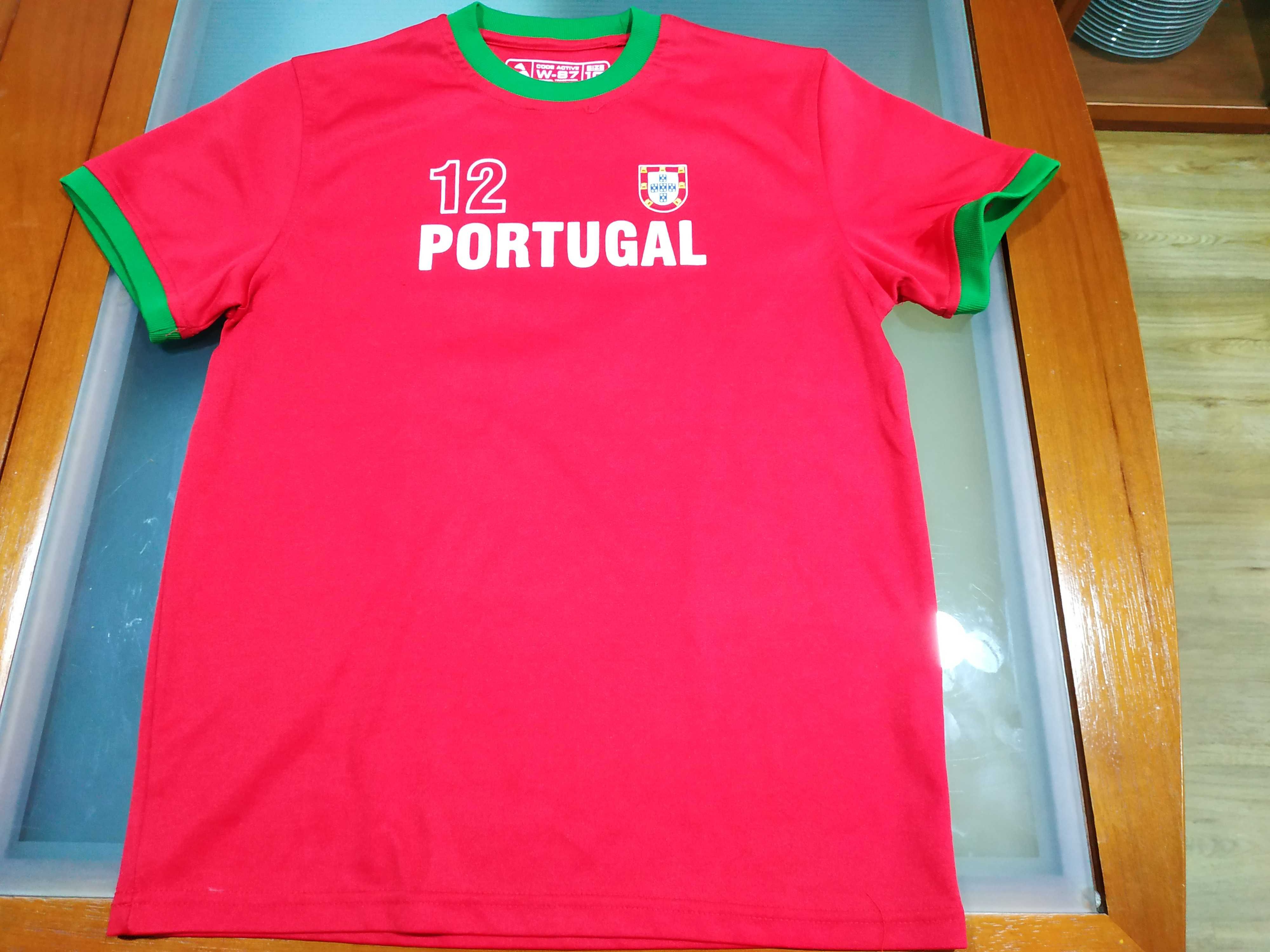 T-shirt de Portugal tamanho 10 anos