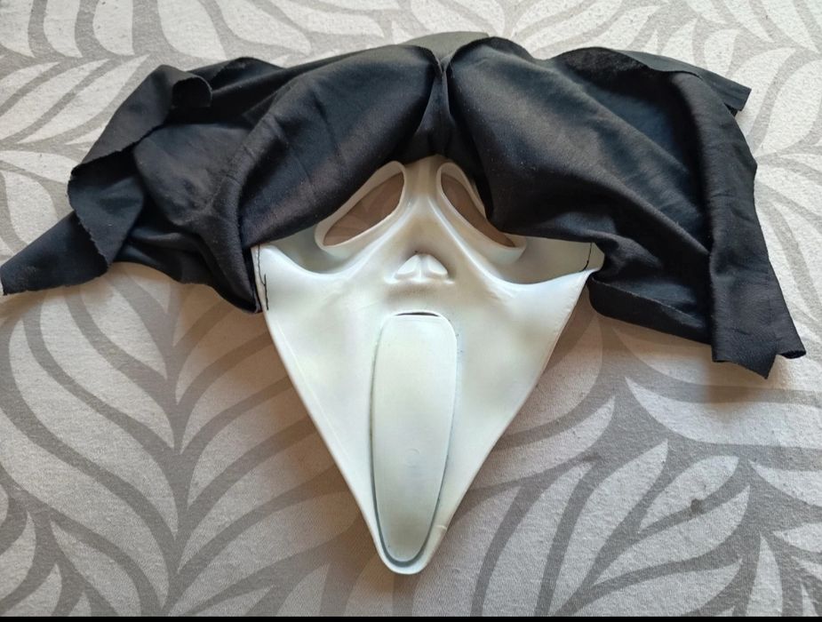 Maska gumowa Ghostface Krzyk