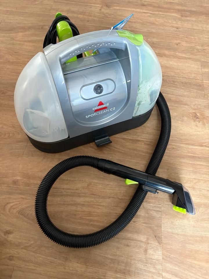 Maquina limpa tapetes e estofes bissel proclean