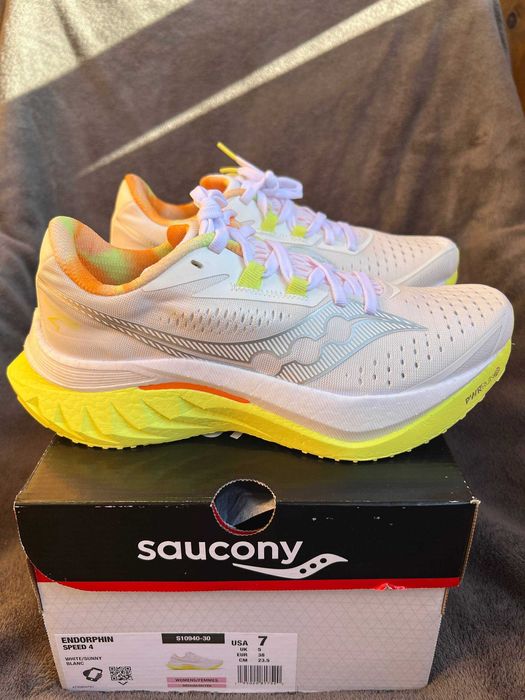 Saucony Endorphin Speed 4