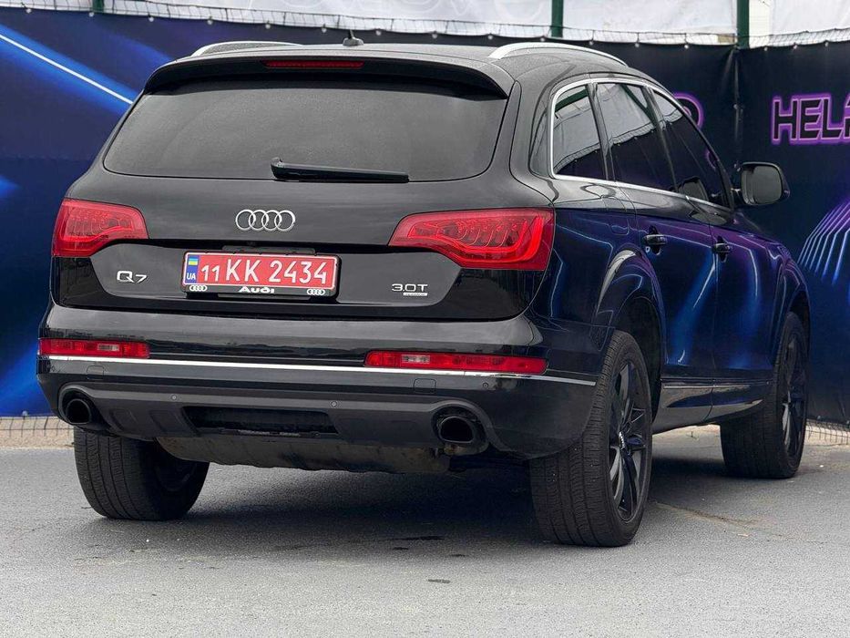 Audi Q7 2015, 3.0 бензин без подкрасов