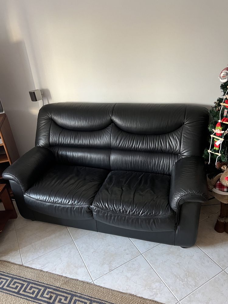 Sofas cabedal como novos