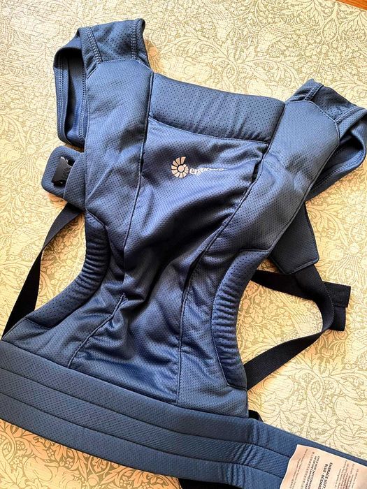 Ergobaby Embrace Soft Air Mesh - Porta-Bebés