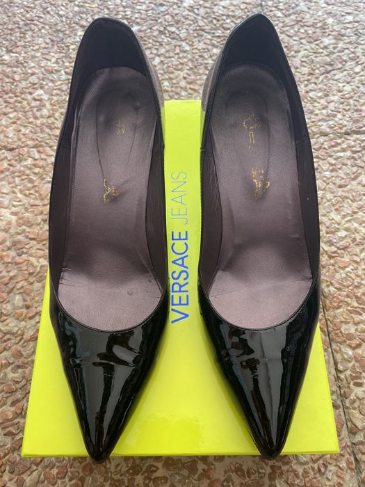 Stiletto / sapato salto alto 39 (stradivarius, aldo)