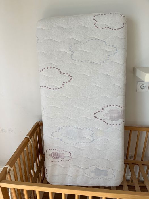 Berço bebé + colchão + capa