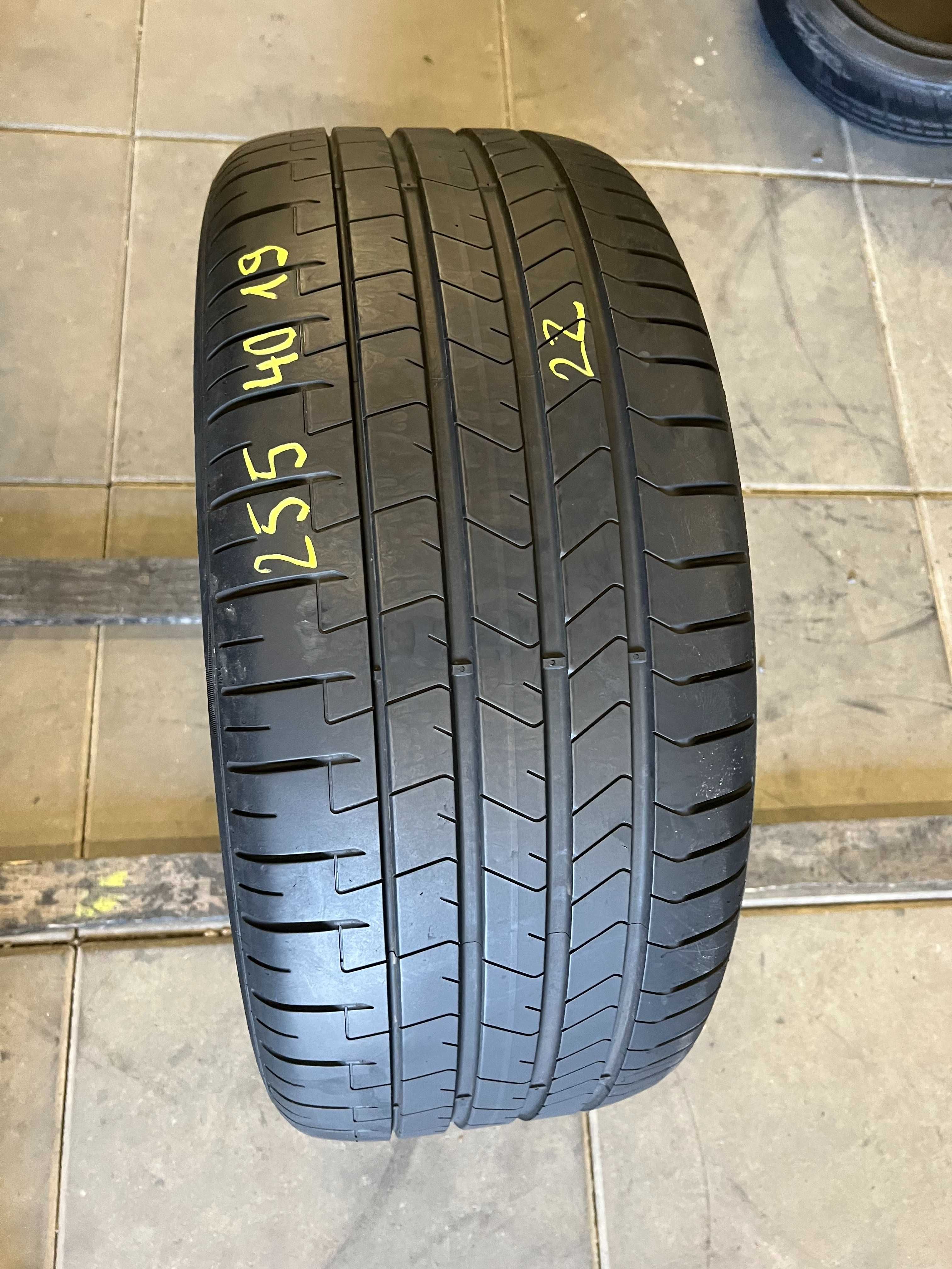 Opona letnia 255/40/R19 Pirelli P Zero PZ4 / 2022r - 1 sztuka