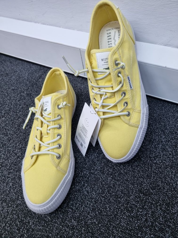 Trampki Mustang roz 39 sneakers tenisówki