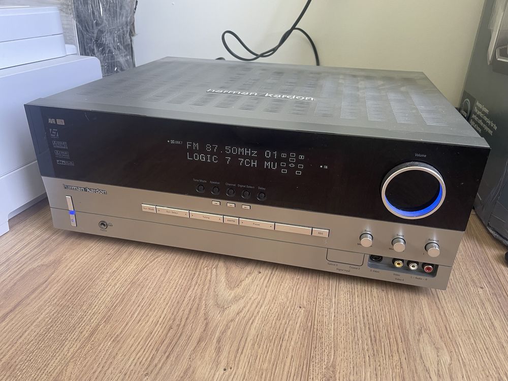 Amplituner 7.1 Harman Kardon AVR 235 AVR235