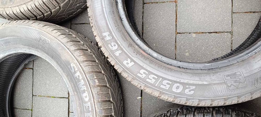 Opony zimowe 205/55 16R