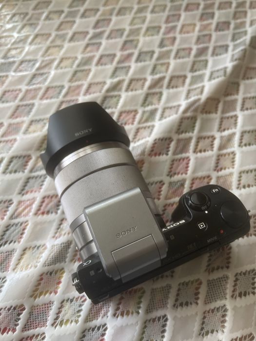 Sony nex 5r з обʼєктивом 18-55 m