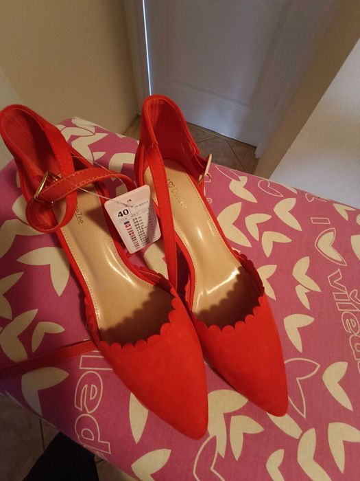buty eleganckie na słupku obłędnie czerwone 40