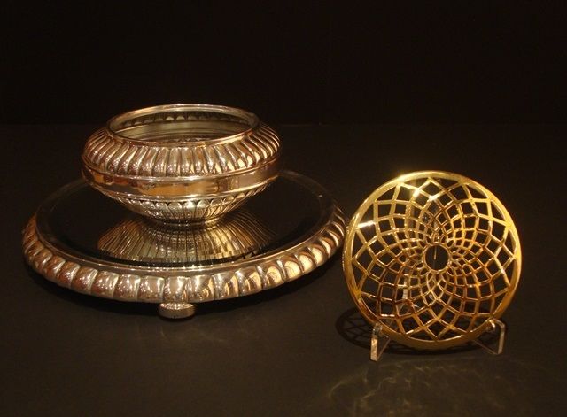 Invulgar Centro de prata