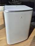 Klimatyzator przenośny ELECTROLUX Comfort 600 EXP34U339HW