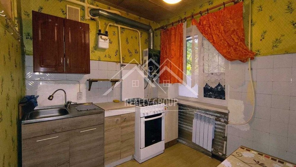 Продаж 2к кв на соцмісті