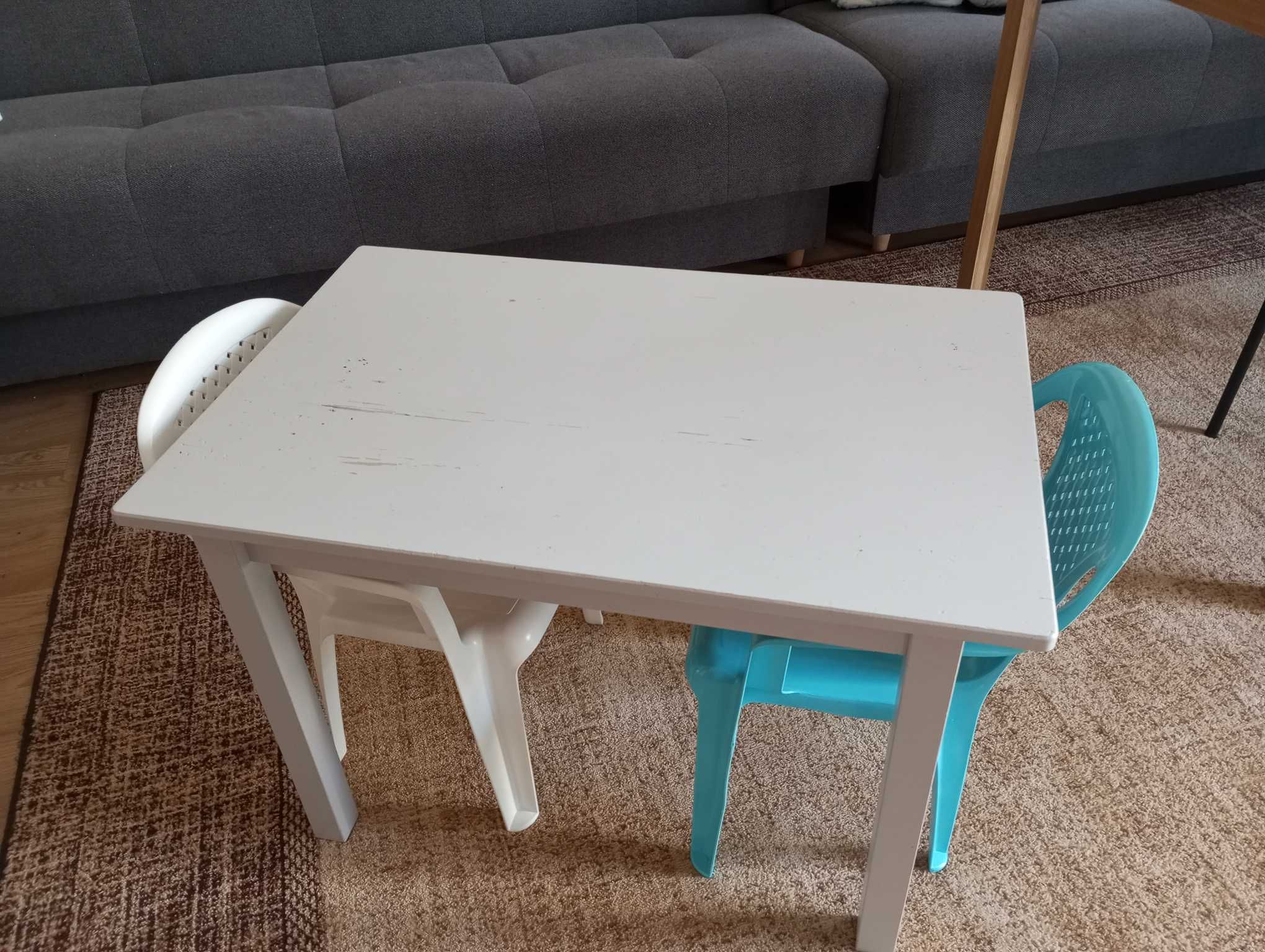 Stolik dla dzieci z krzesłami IKEA SUNDVIK, szary, 76x50 cm