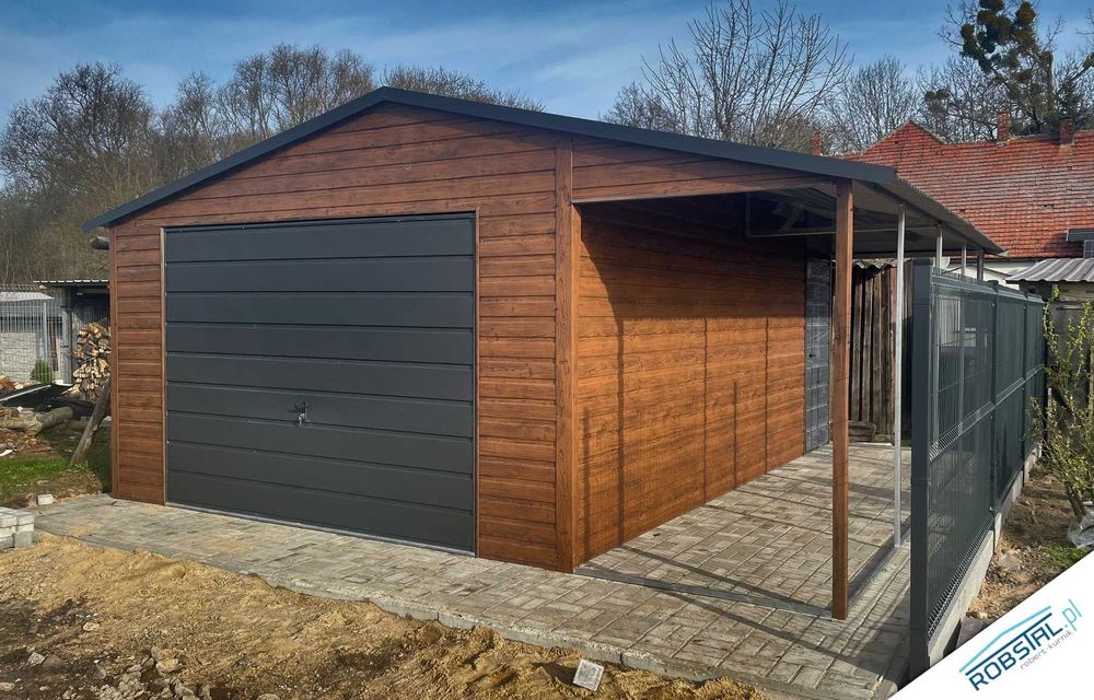 GARAŻ BLASZANY Drewnopodobny 5x5m z wiatką