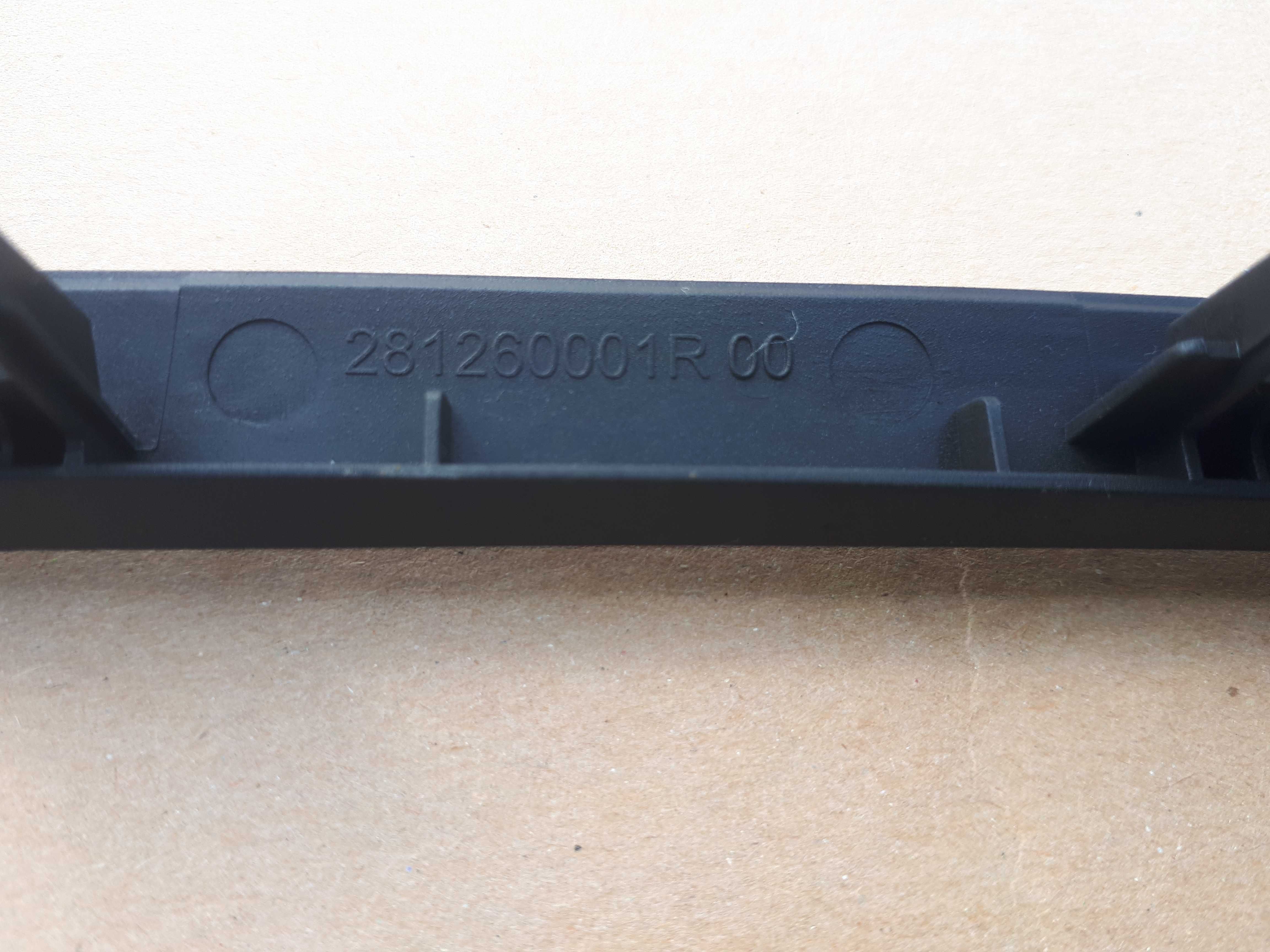 Renault Scenic III 3 ramka panel osłona radia