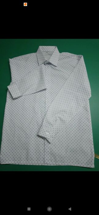 Koszula dziecięca we wzorki