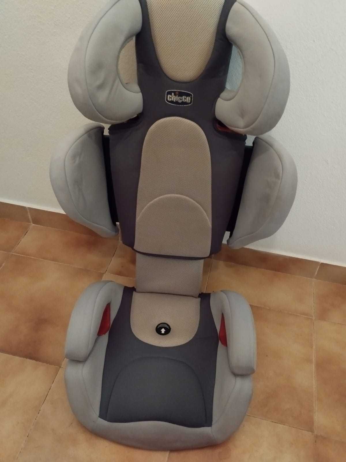 Carrinho Be Cool Twice, Baloiço Chicco, Cadeira Chicco Auto - Tudo 65€