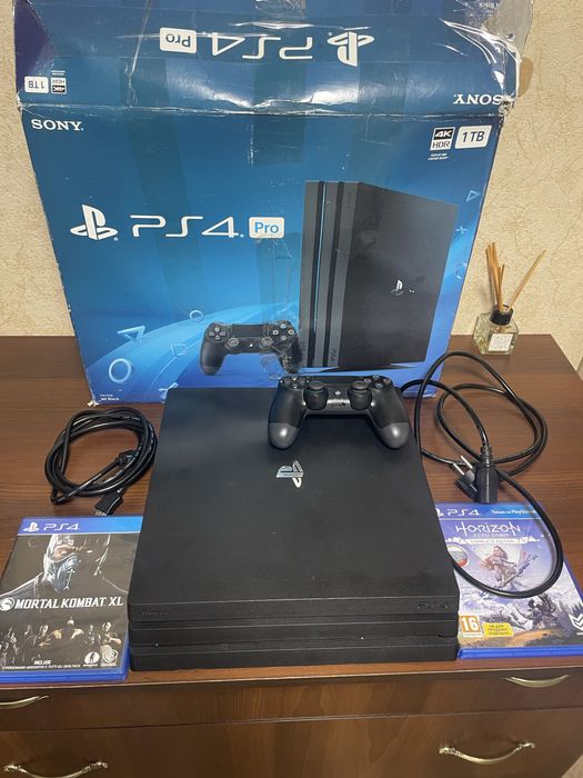 Playstation Ps4 PRO 1Tb.