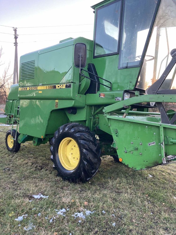 Продам Джон Дір 1042