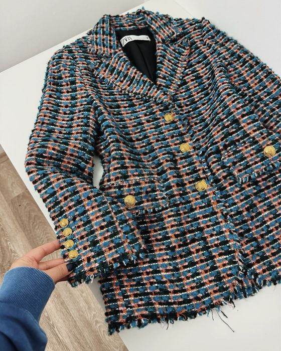 Твідовий піджак від Zara