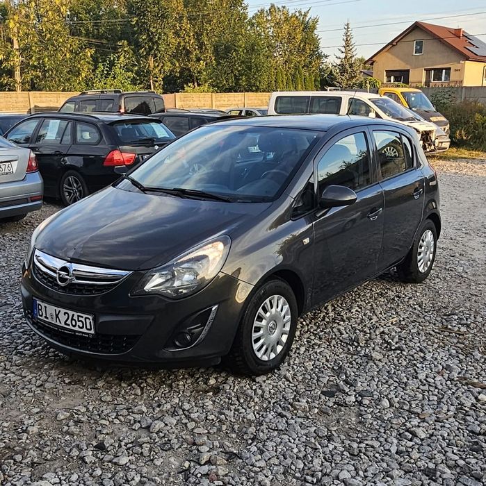 Opel Corsa 1.2 16V Enjoy Bardzo Dobry stan Klima Nowy rozrząd