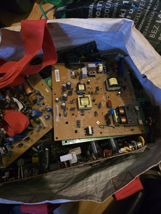 Płyty elektroniczne klasy c