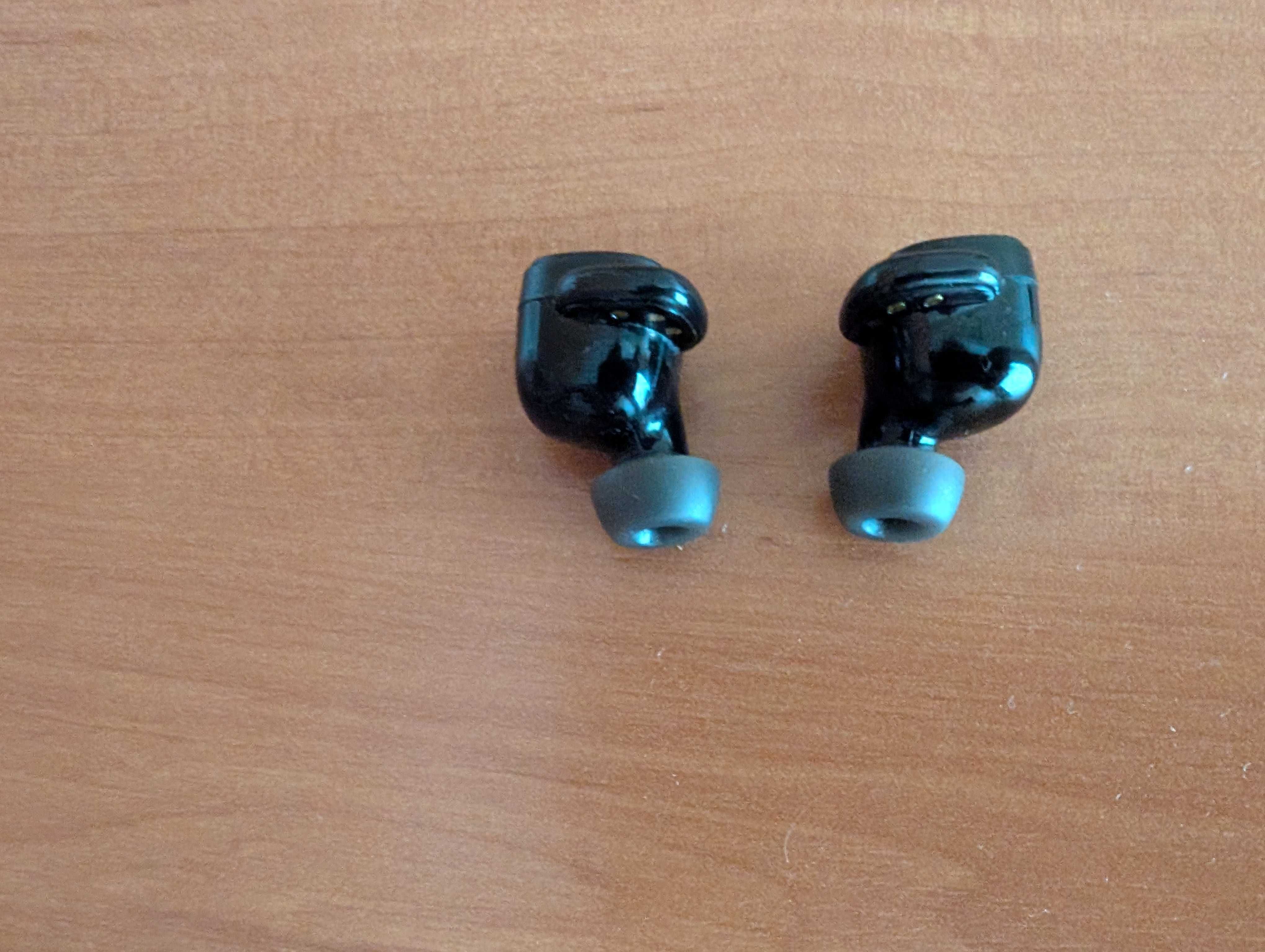 Продам навушники Audio-Technica ATH-SQ1TW Black