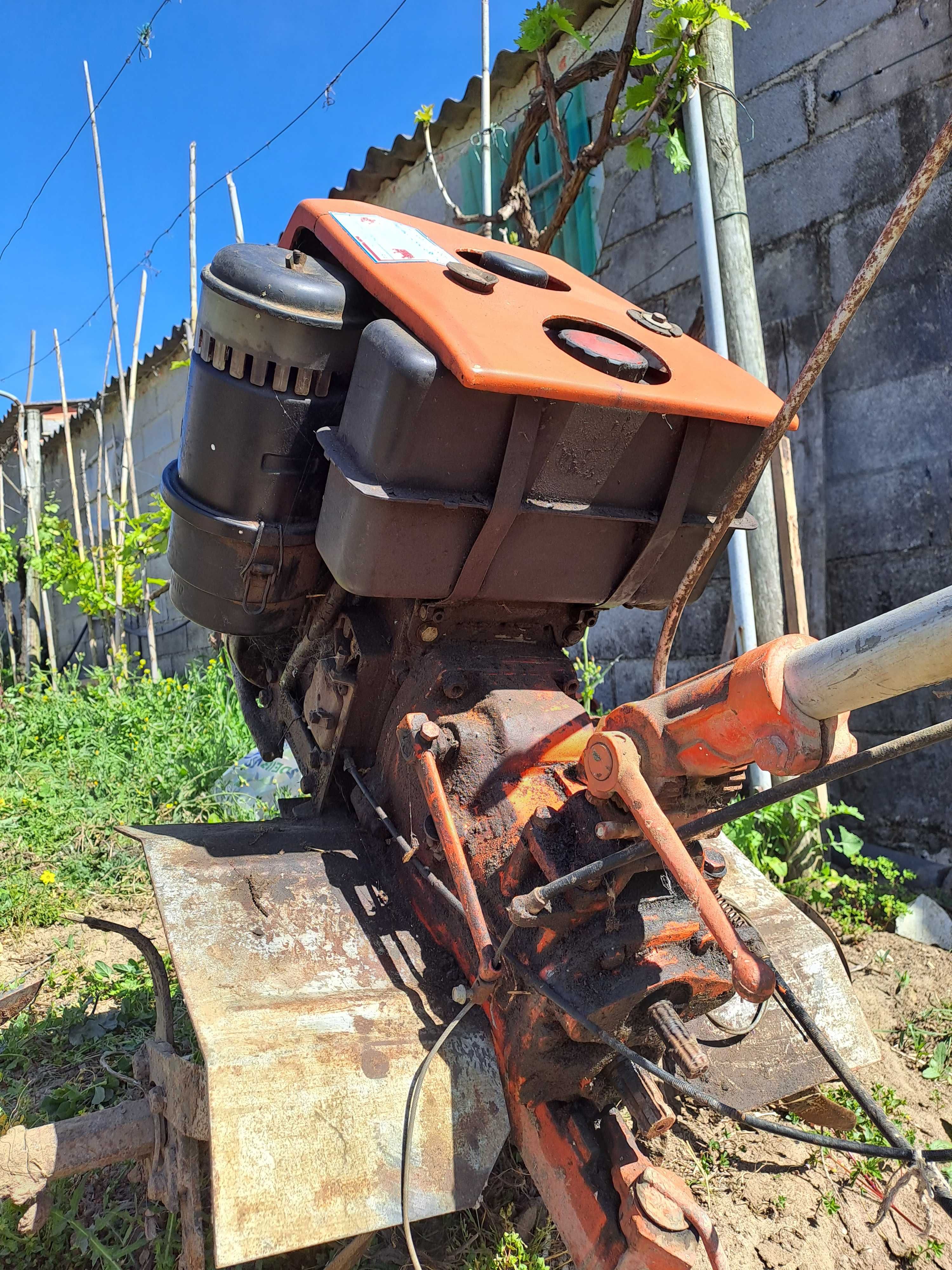 Moto enxada, motocultivador  lombardini "Fort" a gasóleo