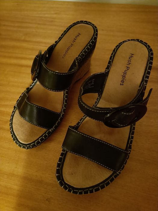 Sandálias Hush puppies 36