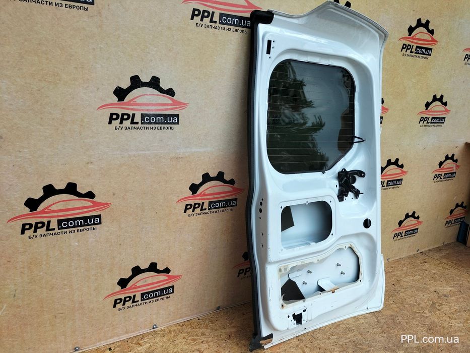 Ford Transit Connect II Mk2 2013-2021 Задняя левая дверь