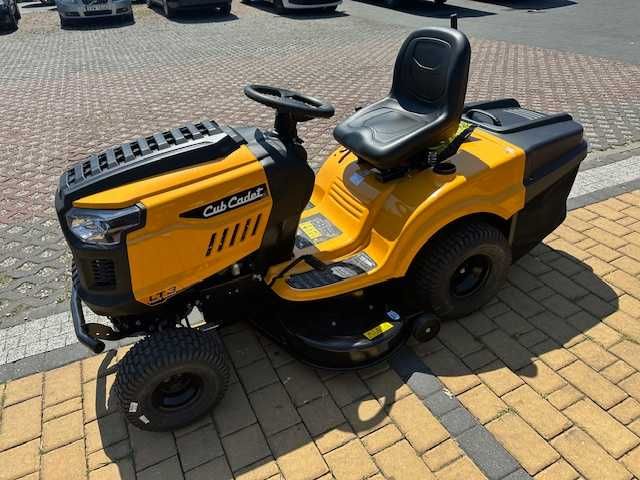 Kosiarka Cub Cadet LT3PR105 2 cylindry moc 20kM Dostępne od ręki