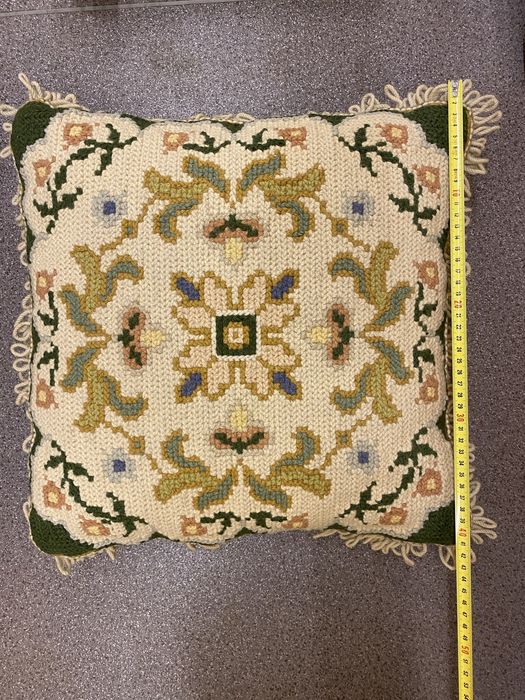 Almofadas em arraiolos