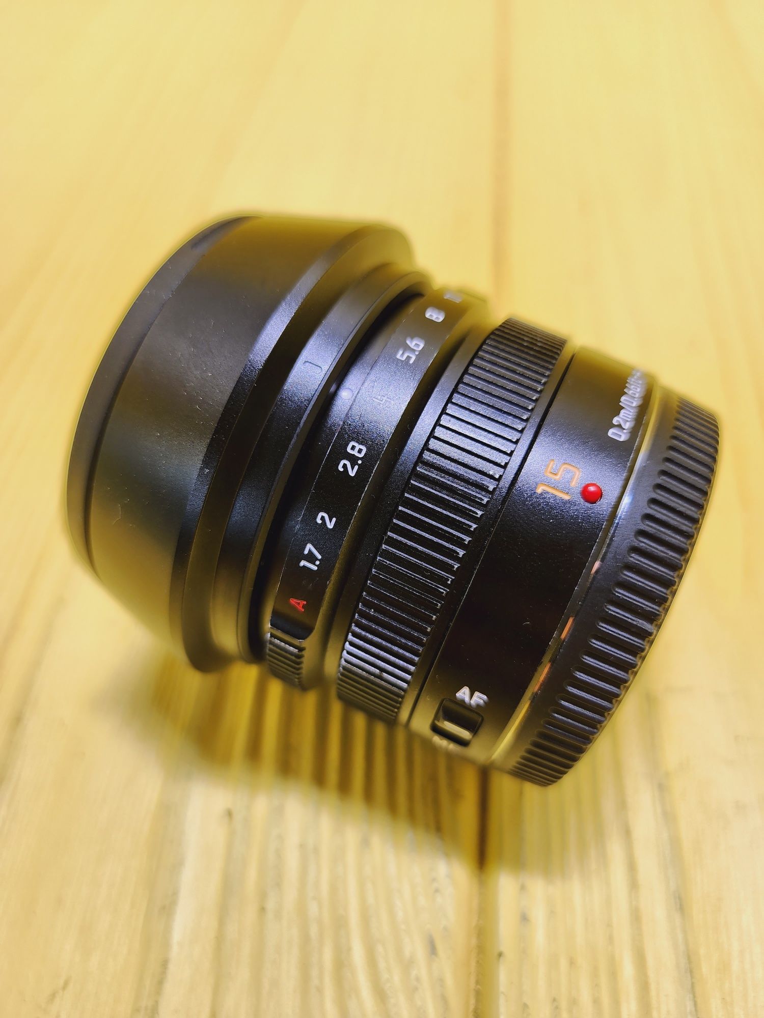 Panasonic Leica DG Summilux 15 mm f/1.7 ASPH. Black