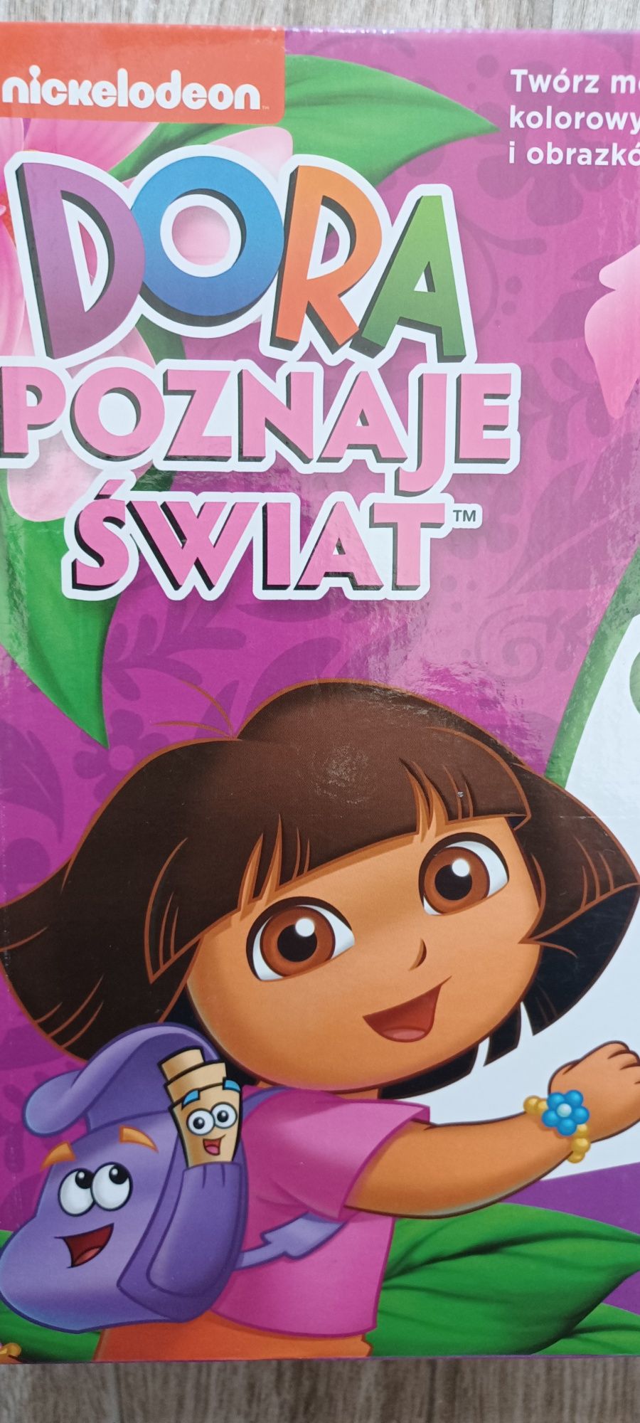 Dora poznaje świat- magiczne układanki