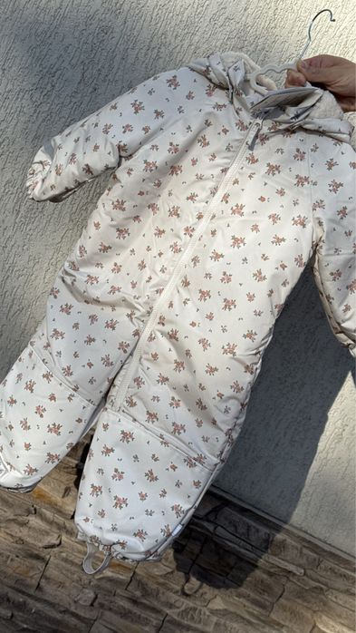 В наявності комбінезони H&M з нової колекції