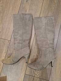 Botas Zara bejes 39