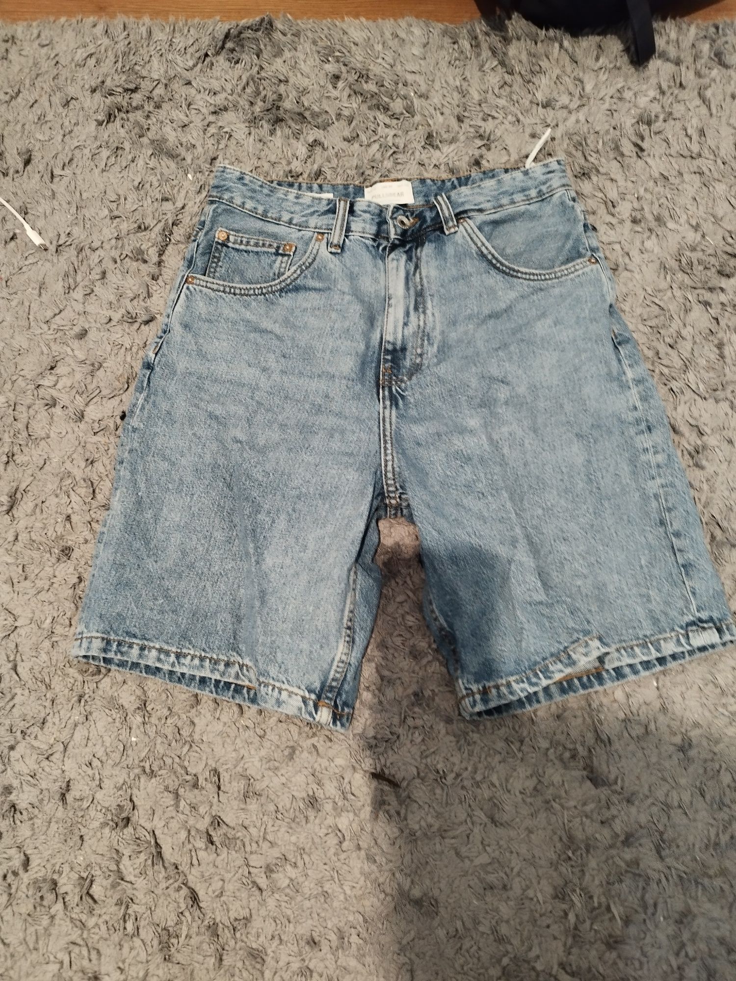 Spodnie pull& bear