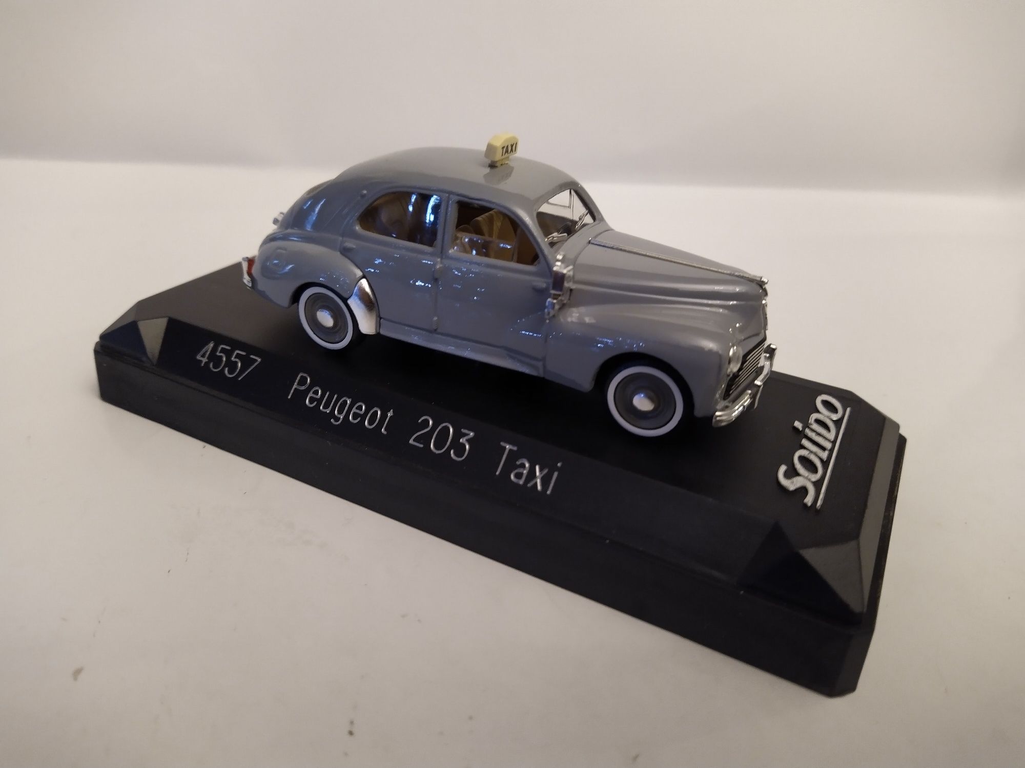 Peugeot 203 Taxi Solido Skala 1:43