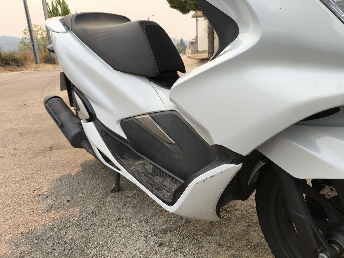 Honda PCX         125