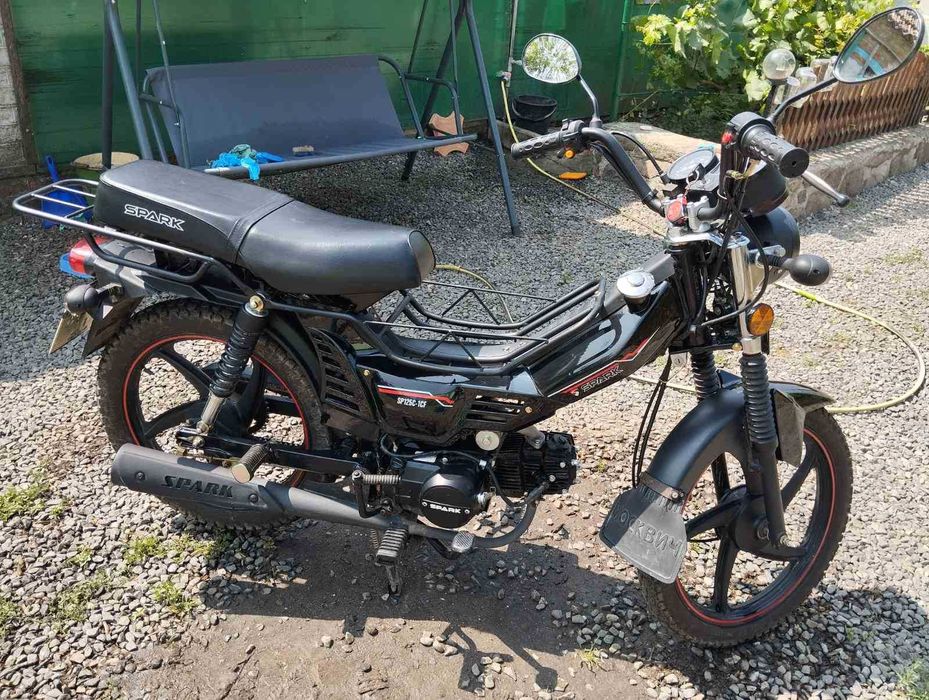 Продам мопед Spark125