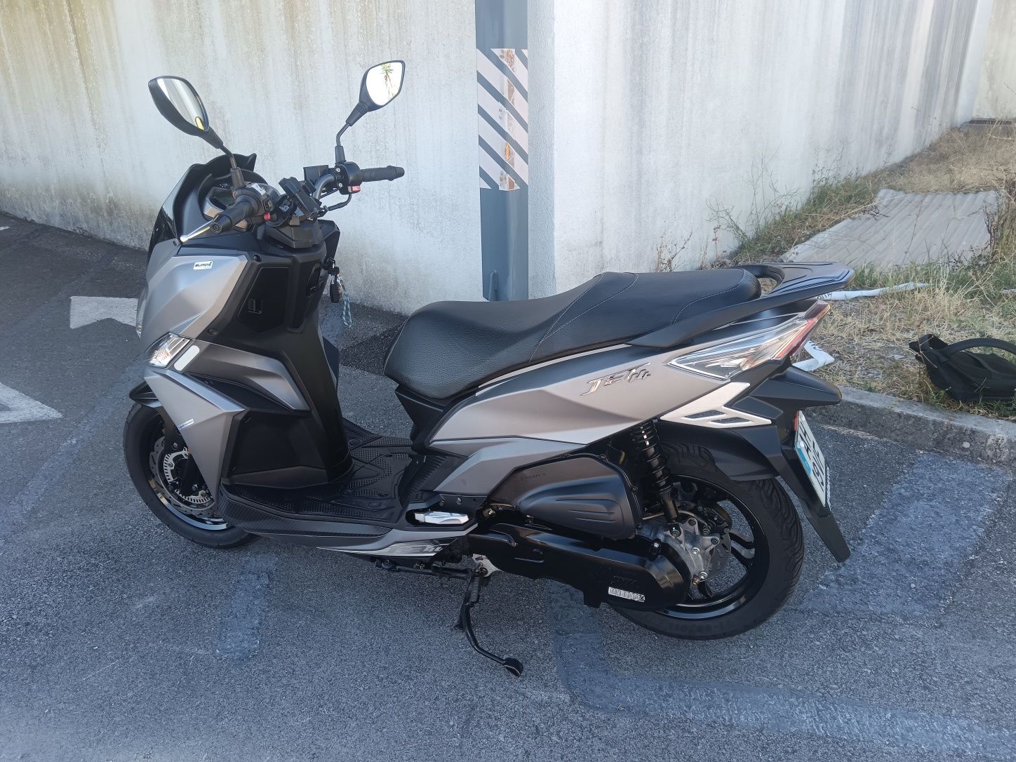 Sym Jet 14 como nova