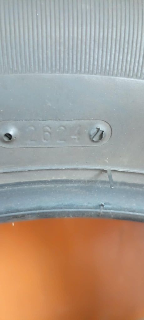 Opony zimowe  195/65R15 95T   rok2024