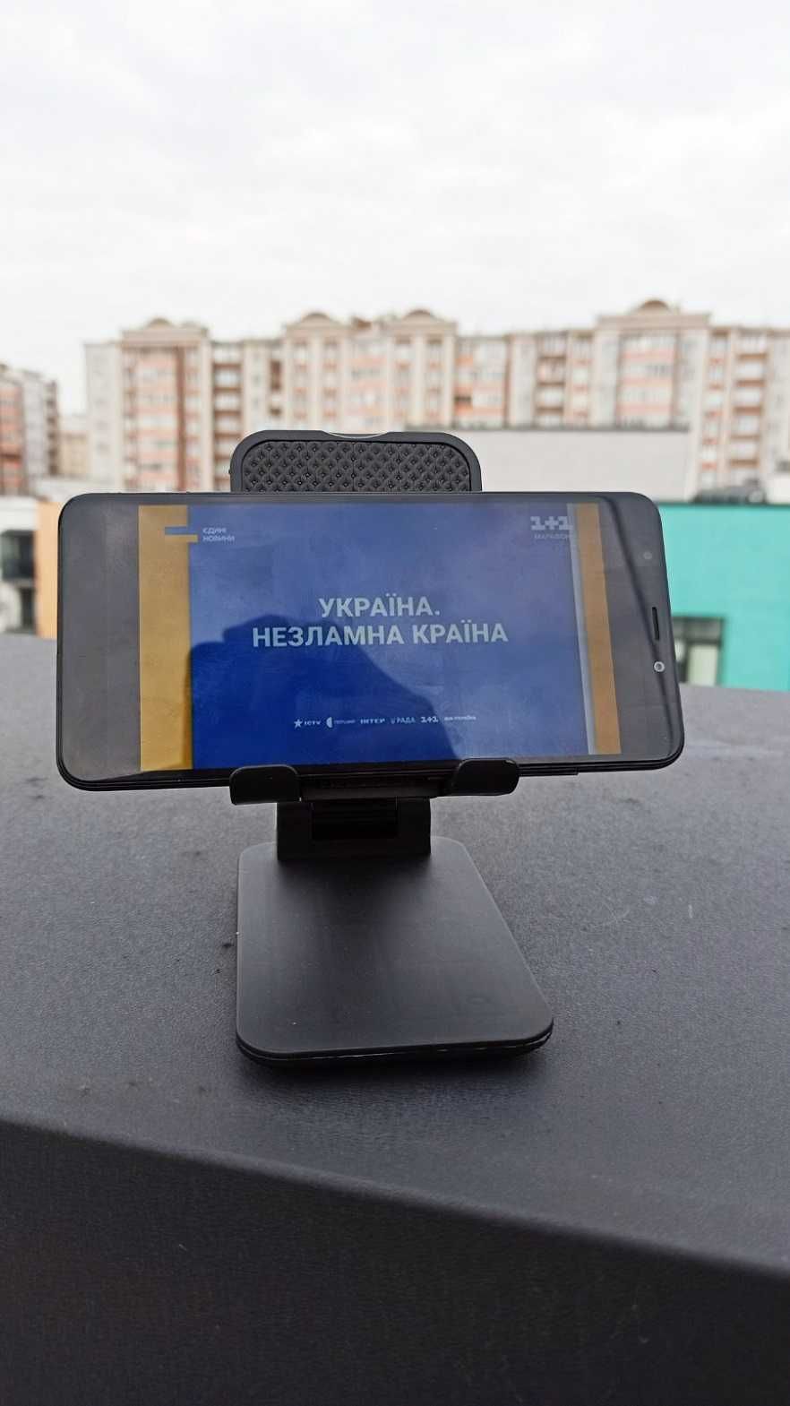 Підставка держатель для смартфона планшета штатив для телефона