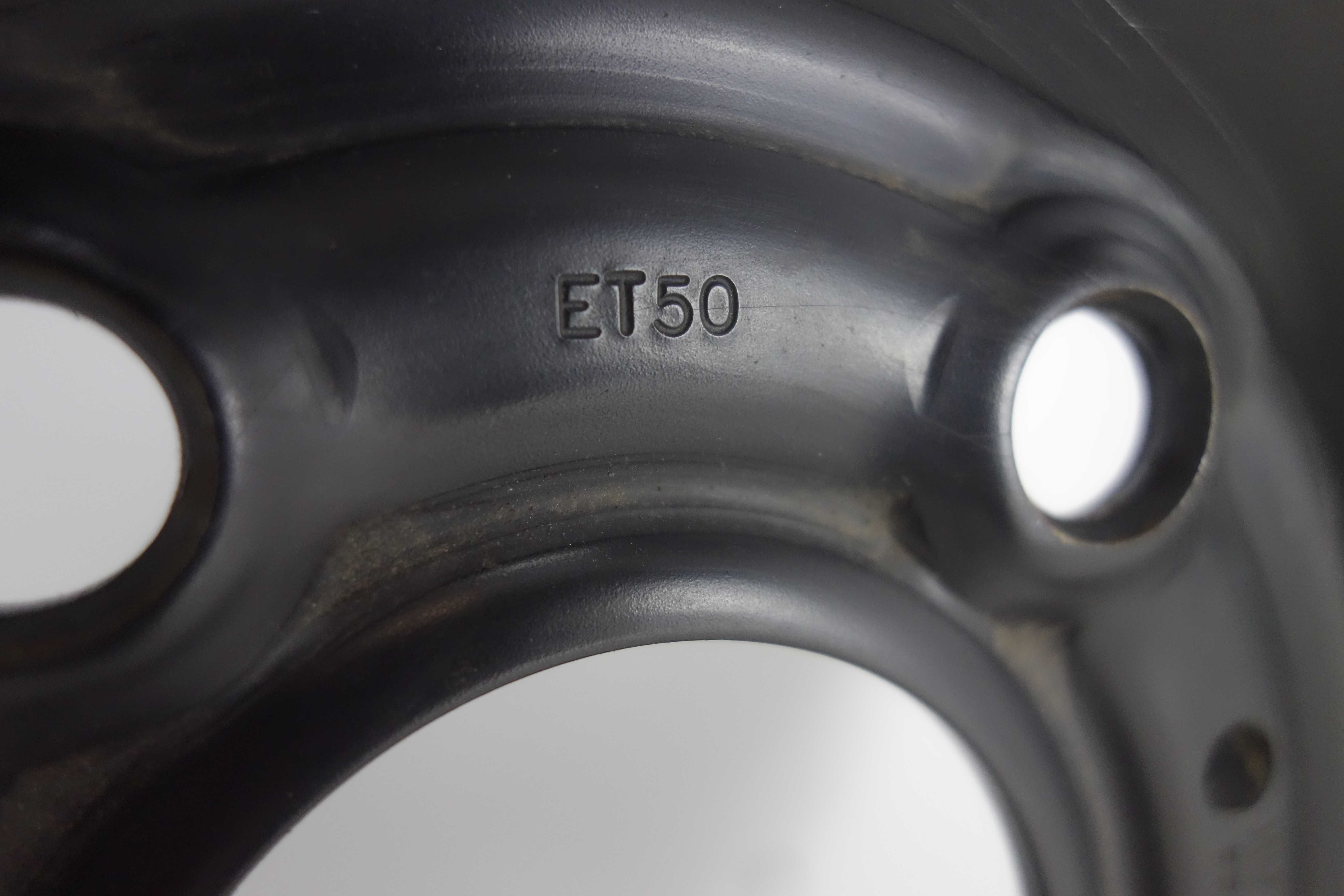 Felgi stalowe 16" 5x114,3 Reno Trafic Opel Vivaro Fiat Talento 486