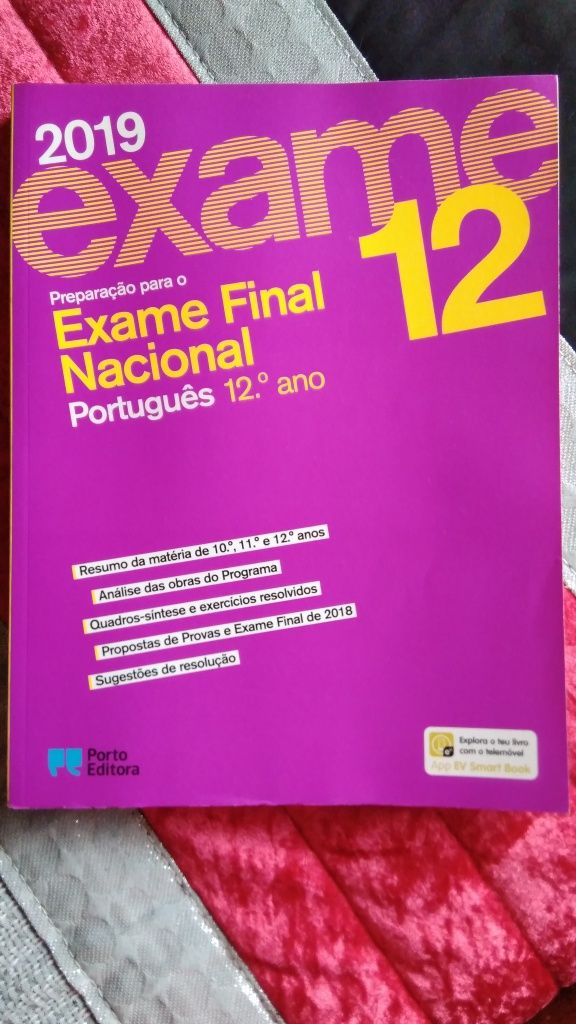 Livro de exame Português 12° ano da Porto Editora de 2019